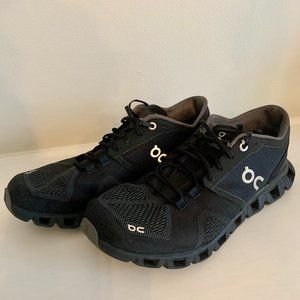 On Running, Cloud X - Black Size 9